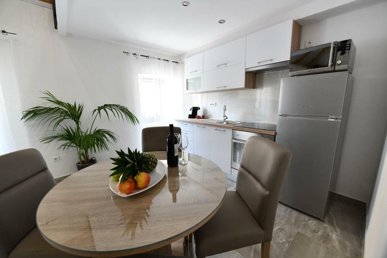 Apartment Lavanda Синь Экстерьер фото