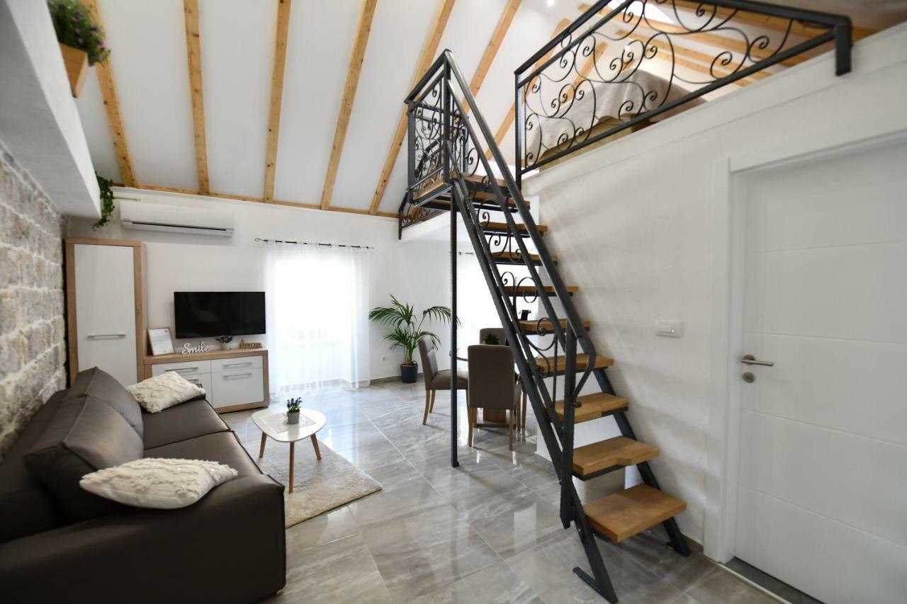 Apartment Lavanda Синь Экстерьер фото